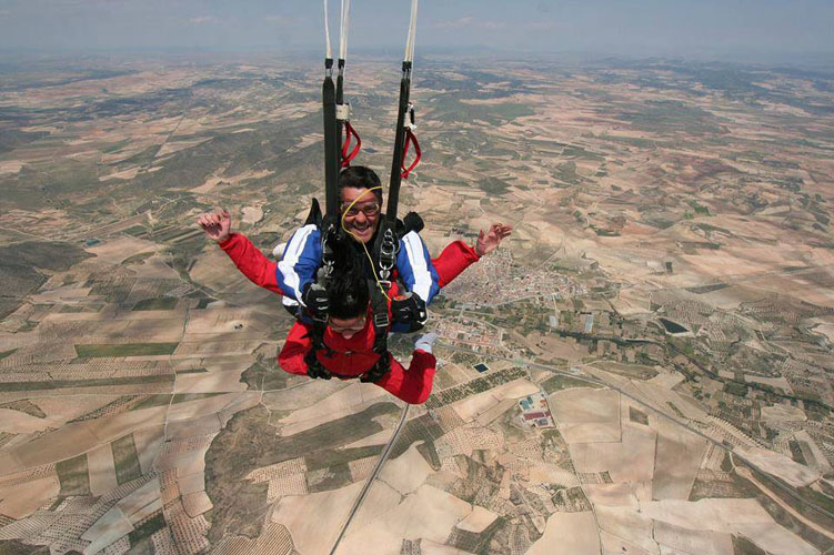 experiencias/lugares-espana-tirarse-paracaídas