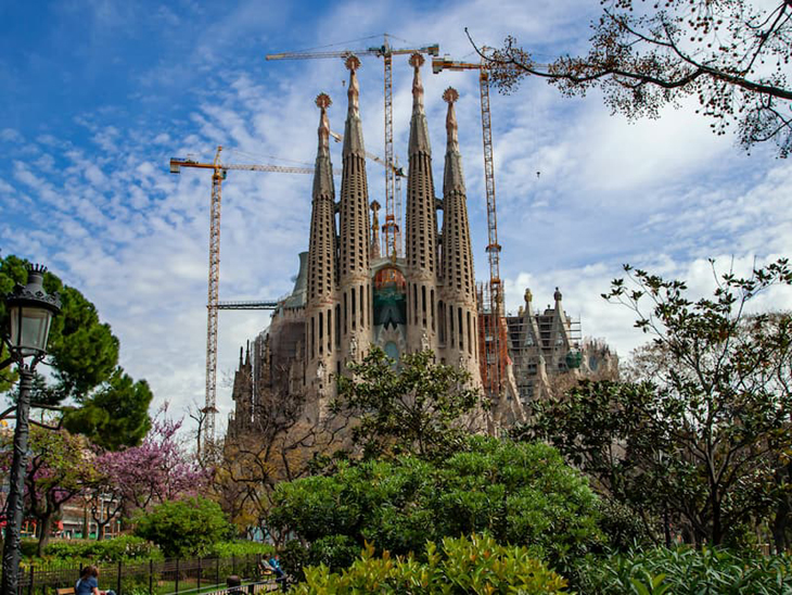 sagrada-familia